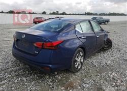 نيسان ألتيما